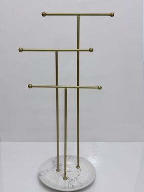 Umbra White Round Base Jewelry Organizer